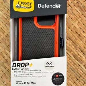 otterbox iPhone 15 pro MAX defender series case- Black with port protection and